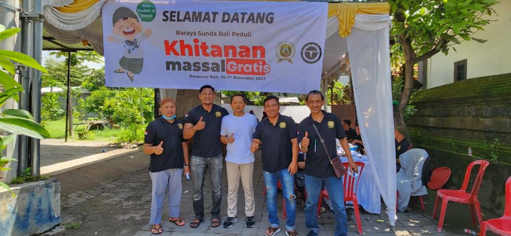 Khitanan Massal Gratis Braya Sunda Bali Peduli Denpasar